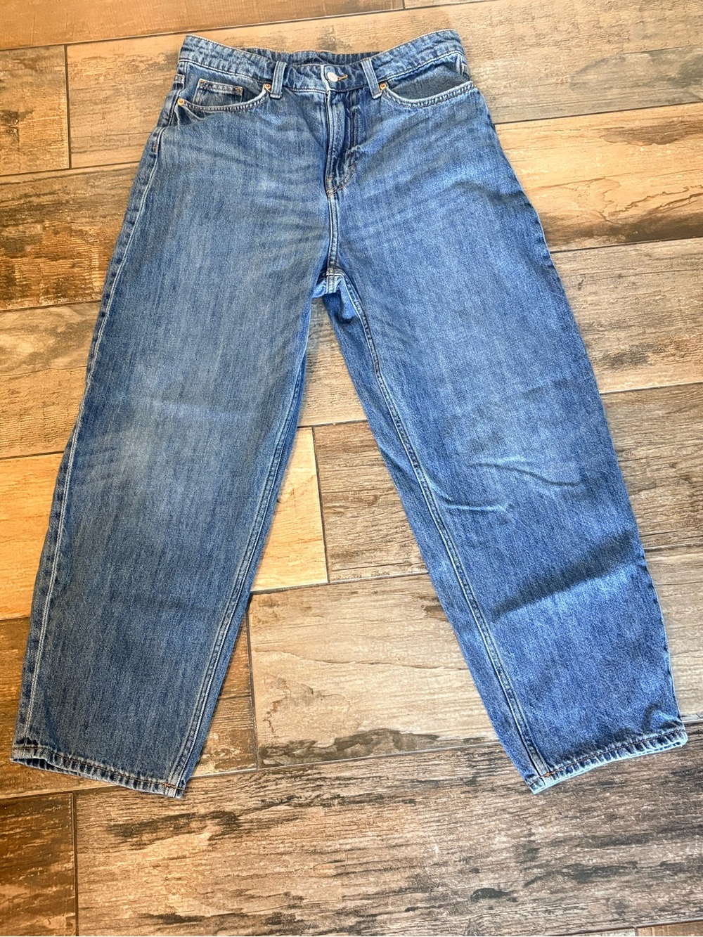 Barrel leg  Women's Blue Denim Jeans Sz 6